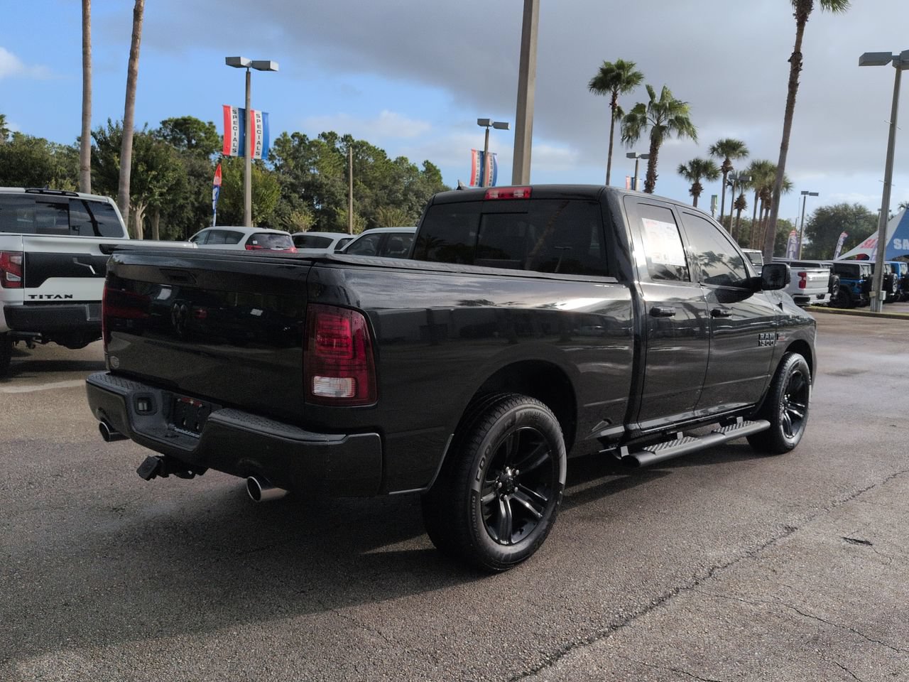 Used 2017 RAM 1500 Sport w/ Black Ram 1500 Sport Group RWD image 4