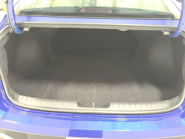 Used 2024 Hyundai Elantra Limited FWD image 37