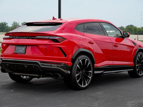 Used 2019 Lamborghini Urus AWD/4WD image 6