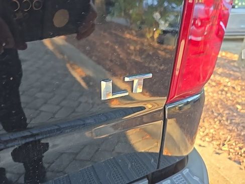 Used 2019 Chevrolet Silverado 1500 LT w/ All-Star Edition AWD/4WD image 6