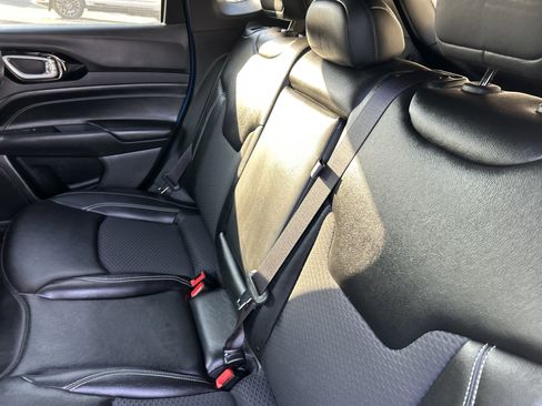 Used 2024 Jeep Compass Latitude w/ Convenience Group image 27