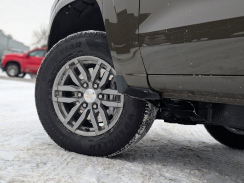 Used 2023 Chevrolet Colorado LT w/ LT Convenience Package II image 6