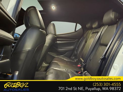 Used 2023 MAZDA MAZDA3 s image 23