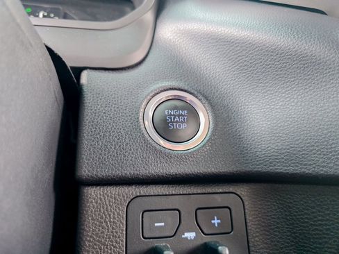 Used 2024 Toyota Tundra SR5 image 39