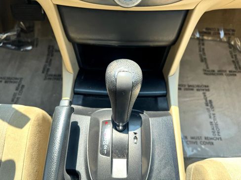 Used 2010 Honda Accord LX-P image 39
