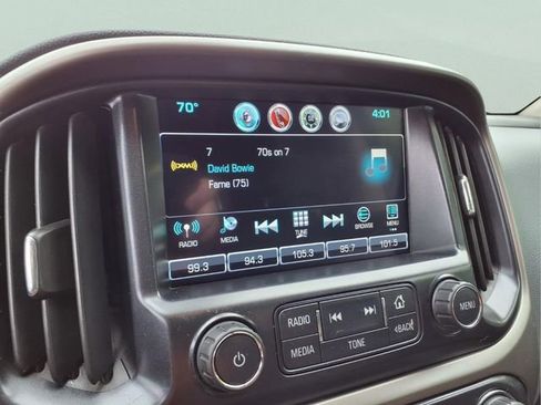 Used 2016 Chevrolet Colorado Z71 AWD/4WD image 16