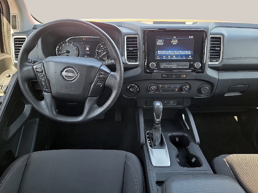 Used 2023 Nissan Frontier SV AWD/4WD image 9