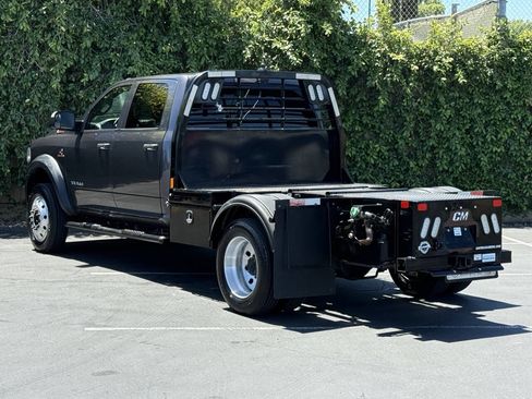 Used 2021 RAM 5500 Tradesman w/ Chrome Appearance Group AWD/4WD image 5