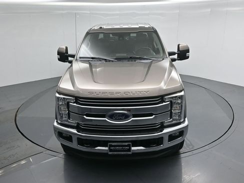 Certified 2018 Ford F250 Lariat w/ Lariat Ultimate Package image 37