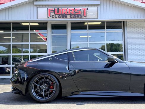 Used 2024 Nissan Z Performance w/ Floor Mat Package RWD image 10