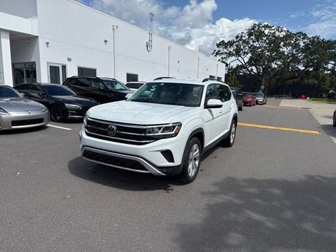 Used 2021 Volkswagen Atlas SE w/ Towing Package FWD image 2