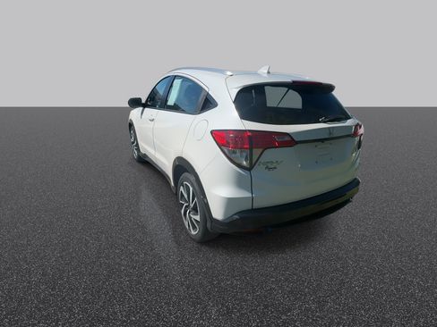 Used 2020 Honda HR-V Sport image 8