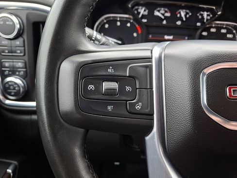 Certified 2023 GMC Sierra 3500 SLT w/ SLT Premium Package image 22