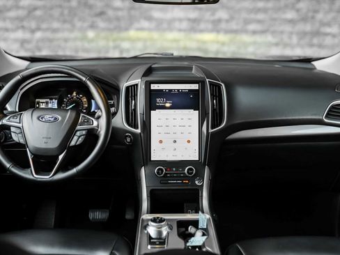 Used 2023 Ford Edge SEL image 24