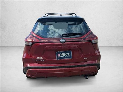 Used 2024 Nissan Kicks SV w/ Interior Electronics Package FWD image 6