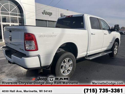 Used 2024 RAM 2500 Big Horn w/ Sport Appearance Package image 10