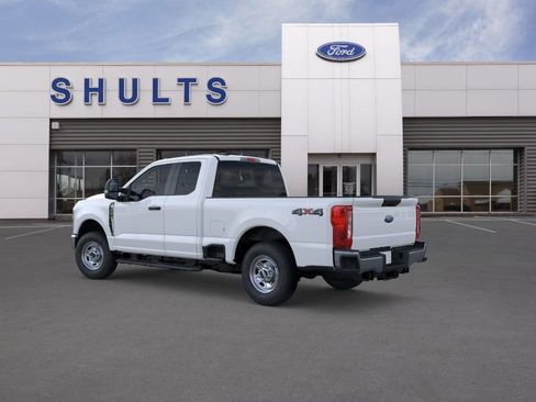 New 2026 Ford F250 XL w/ XL Chrome Package image 5