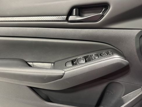 New 2026 Nissan Altima 2.5 SV FWD image 10