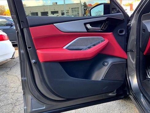 Used 2025 Acura MDX A-Spec image 18