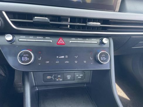 Used 2024 Hyundai Sonata SEL FWD image 22