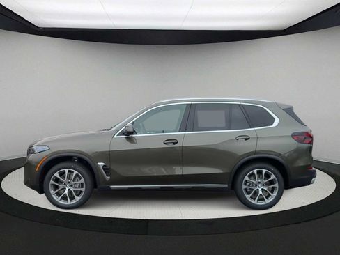 Used 2026 BMW X5 xDrive40i w/ Executive Package AWD/4WD image 5