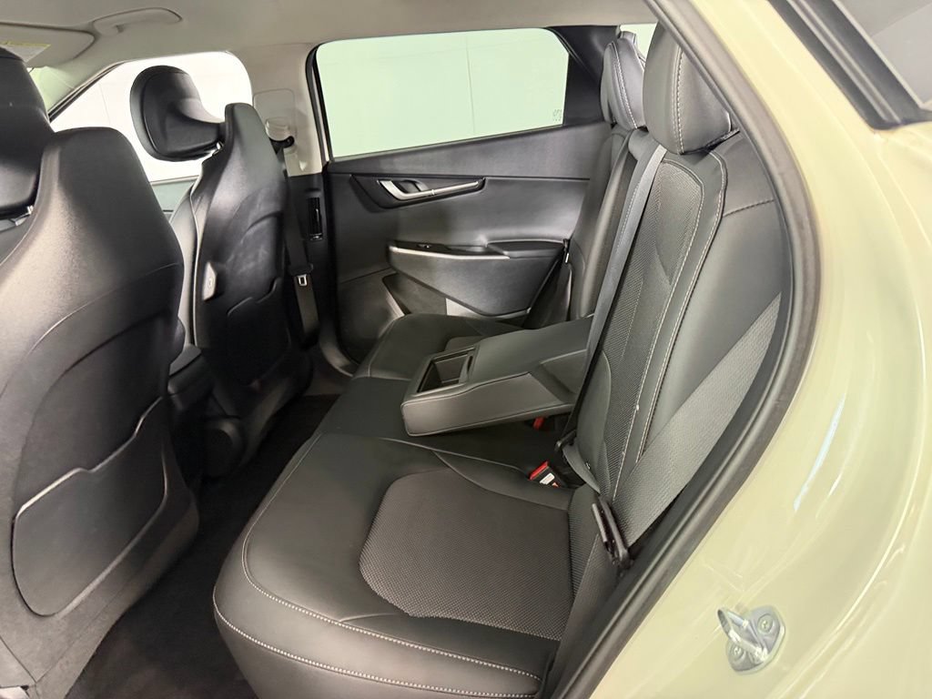 Used 2024 Kia EV6 Light RWD image 18