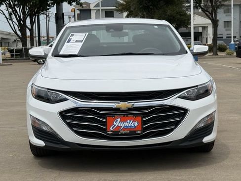 Certified 2024 Chevrolet Malibu LT FWD image 9