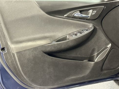 Used 2022 Chevrolet Malibu LT image 32