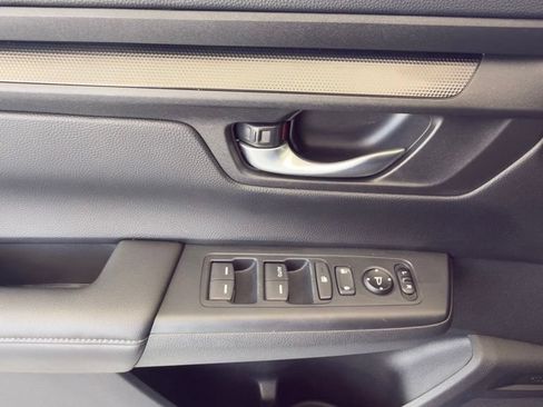 Used 2023 Honda CR-V LX image 29