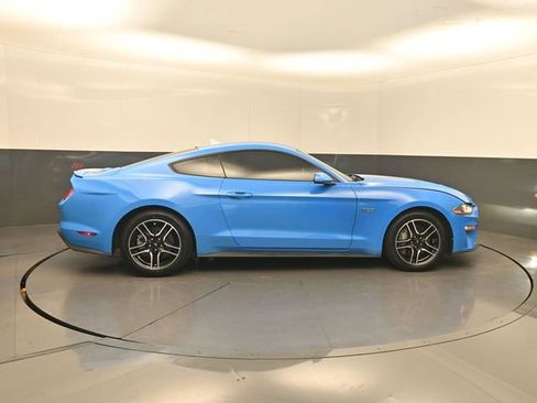 Used 2022 Ford Mustang GT w/ Equipment Group 301A RWD image 31