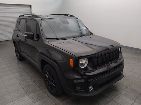Used 2020 Jeep Renegade Altitude FWD image 13