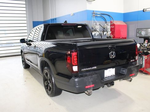 Certified 2023 Honda Ridgeline Black Edition image 42