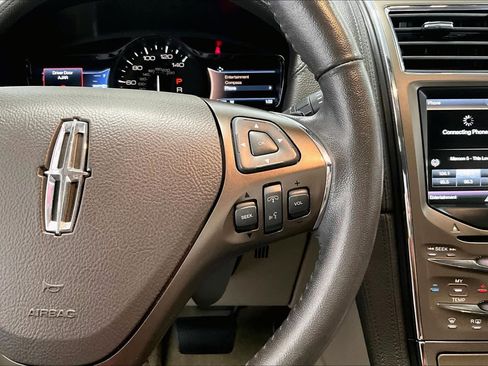 Used 2015 Lincoln MKX AWD w/ Olive Ash Wood Package image 22
