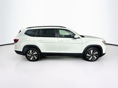 Used 2025 Volkswagen Atlas SE FWD image 10
