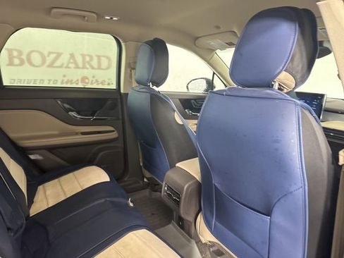 Used 2023 Lincoln Corsair FWD image 19