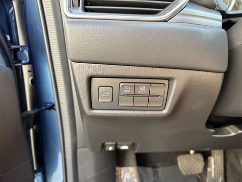 Used 2018 MAZDA CX-5 Touring w/ Preferred Equipment Package image 58