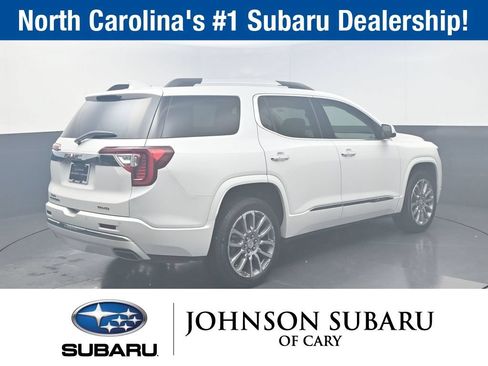 Used 2023 GMC Acadia Denali w/ Denali Ultimate Package AWD/4WD image 10