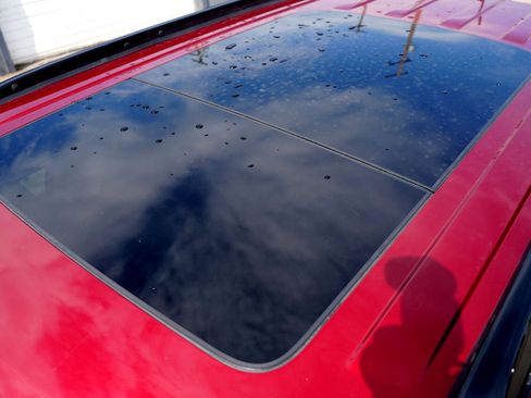 Used 2018 Ford Explorer Sport image 13