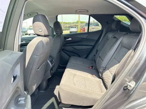 Used 2020 Chevrolet Equinox LT FWD image 16