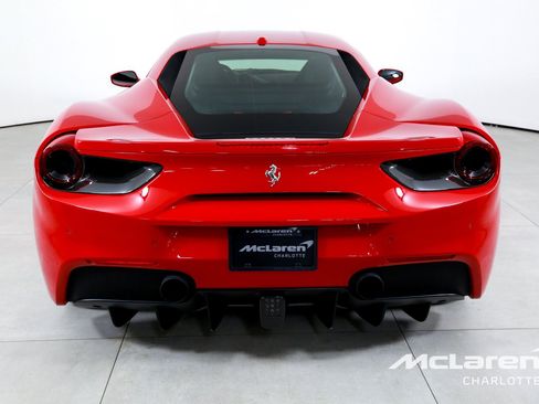Used 2016 Ferrari 488 GTB RWD image 7