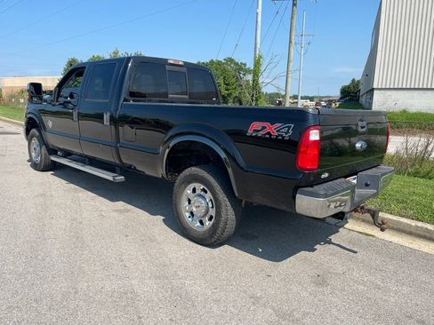 Used 2016 Ford F350 XLT w/ XLT Premium Package AWD/4WD image 4