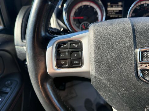 Used 2017 Dodge Grand Caravan GT FWD image 14