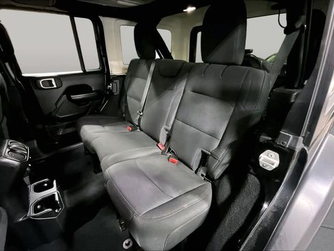 Used 2020 Jeep Wrangler Unlimited Sport S AWD/4WD image 21