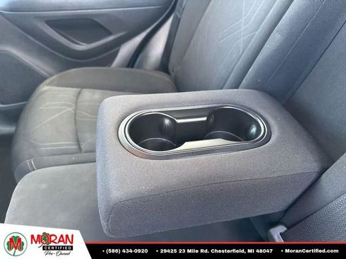 Used 2020 Chevrolet Trax LT FWD image 24