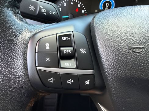 Used 2020 Ford Escape SEL AWD/4WD image 19