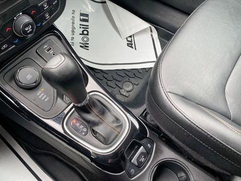 Used 2020 Jeep Compass Limited image 15