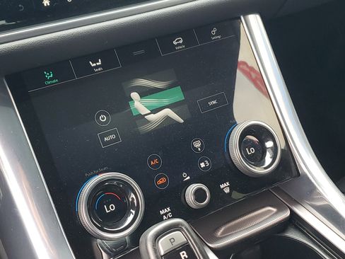 Used 2019 Land Rover Range Rover Sport HSE image 22