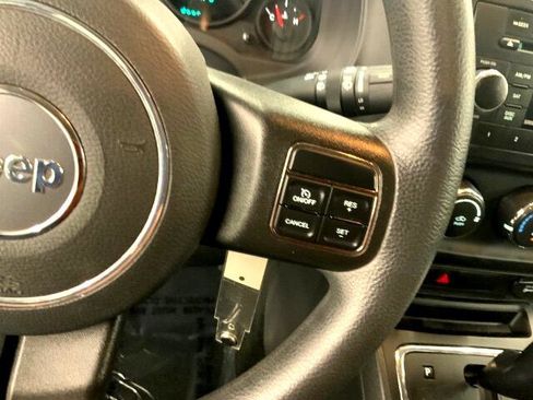 Used 2013 Jeep Compass Sport image 20