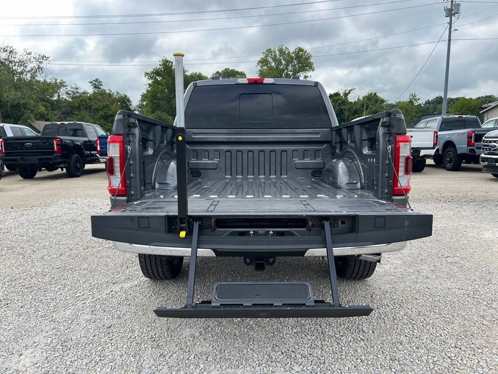 Used 2021 Ford F150 Lariat w/ Equipment Group 502A High AWD/4WD image 17