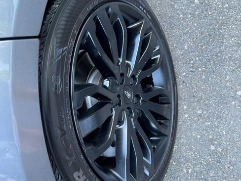 Used 2017 Land Rover Range Rover Sport HSE AWD/4WD image 13